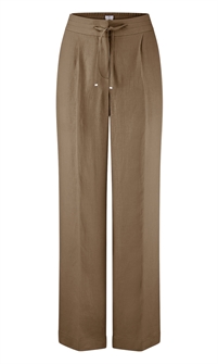 {{photo.Alt || photo.Description || 'Брюки женские RIANI'}}